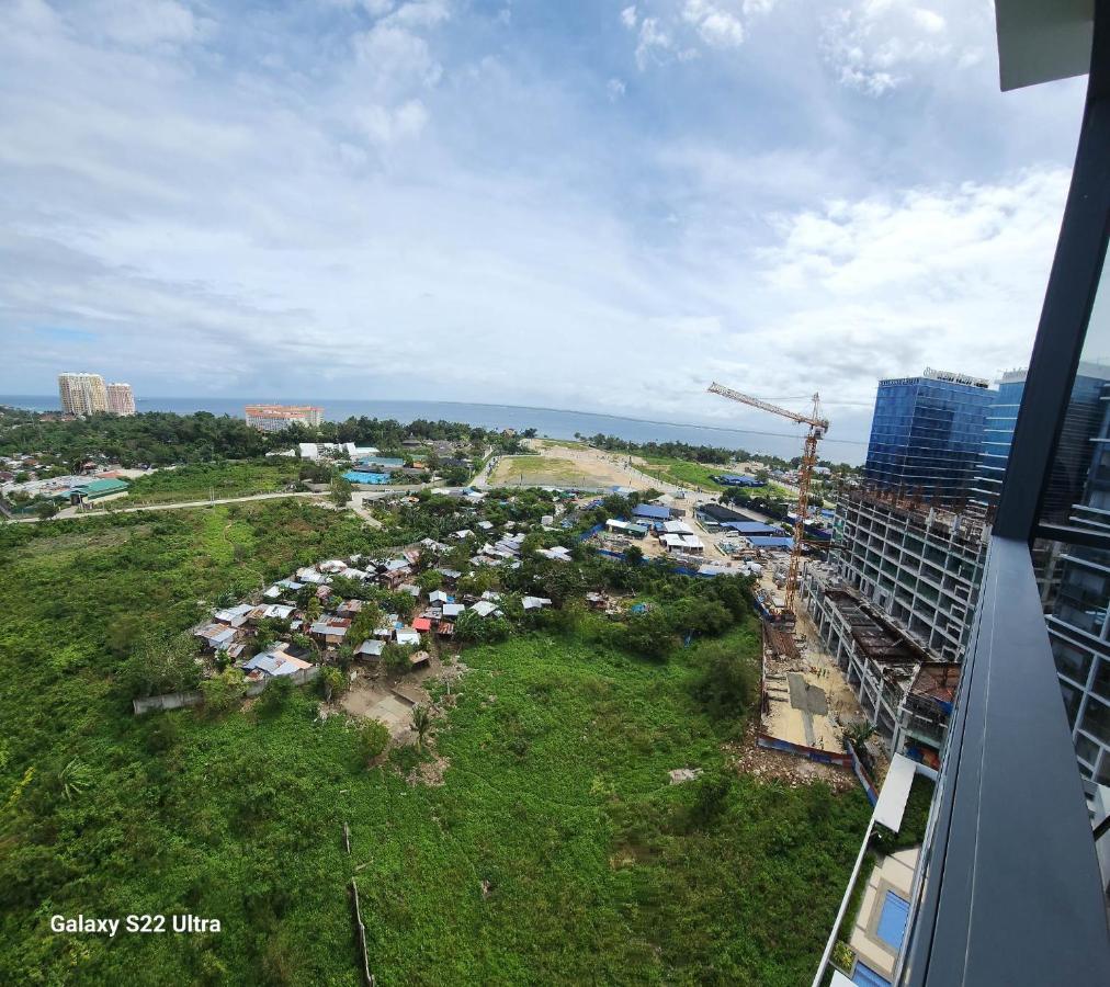 Mactan Newtown Condo ماكتان المظهر الخارجي الصورة