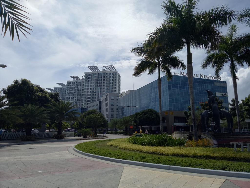 Mactan Newtown Condo ماكتان المظهر الخارجي الصورة
