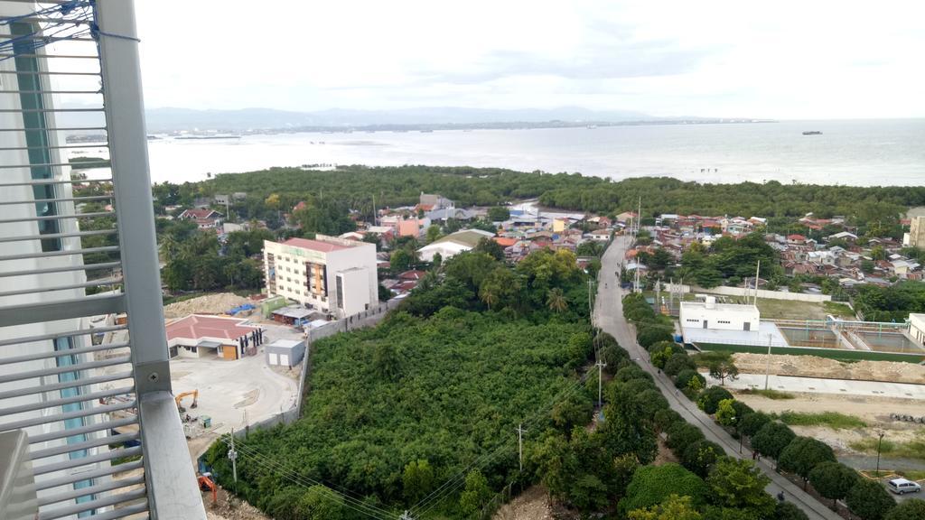 Mactan Newtown Condo ماكتان المظهر الخارجي الصورة